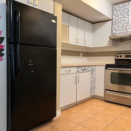 One Bedroom, One Living Room, One Kitchen And One Bathroom With Independent Access Richmond Esterno foto